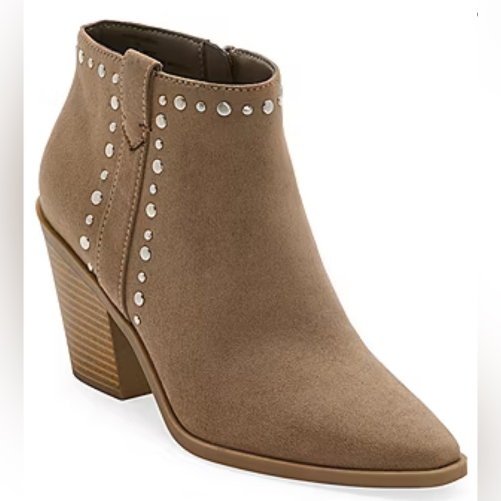 a.n.a Women's‎ 7.5 Darlin Ankle Boots Porchini Studded Western Block Heel New